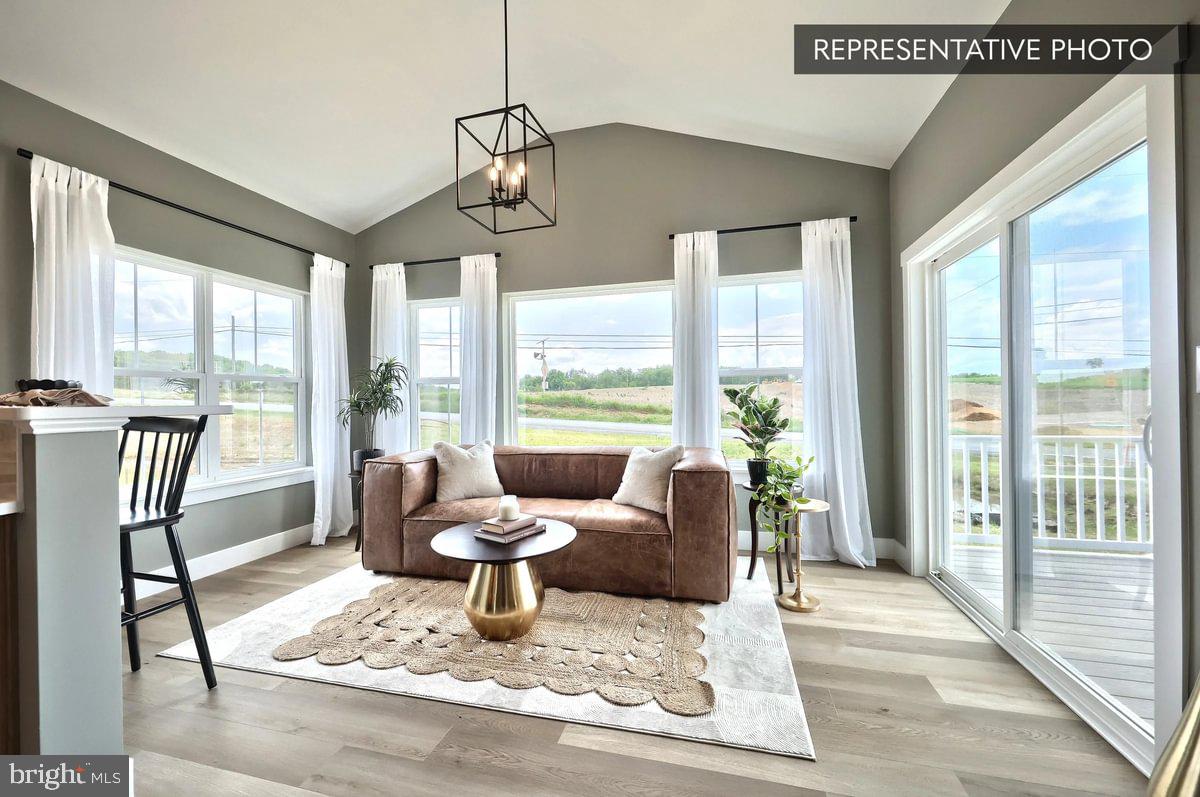 Beacon Pointe Plan At Logan Meadows Property Photo 7