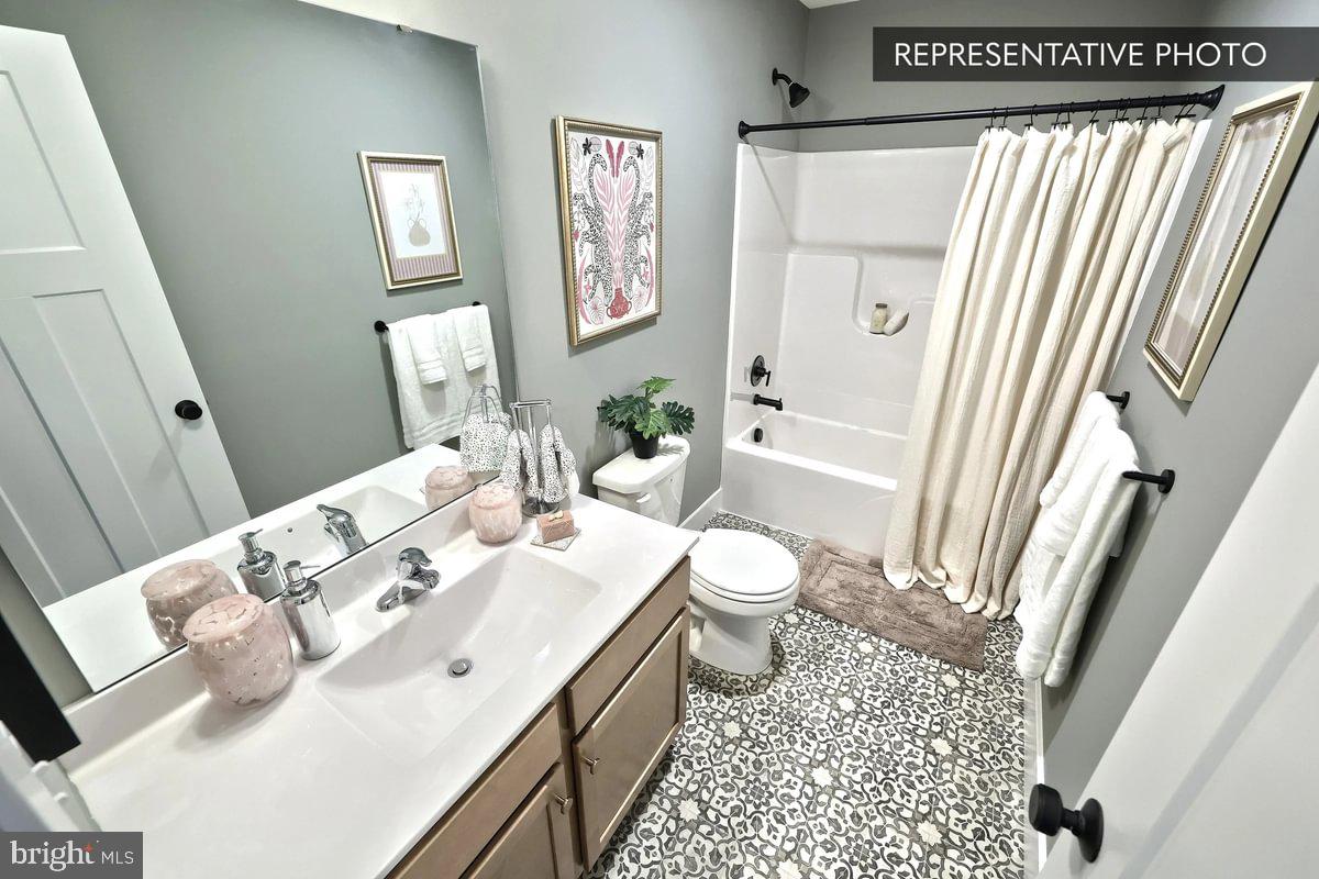 Beacon Pointe Plan At Logan Meadows Property Photo 28