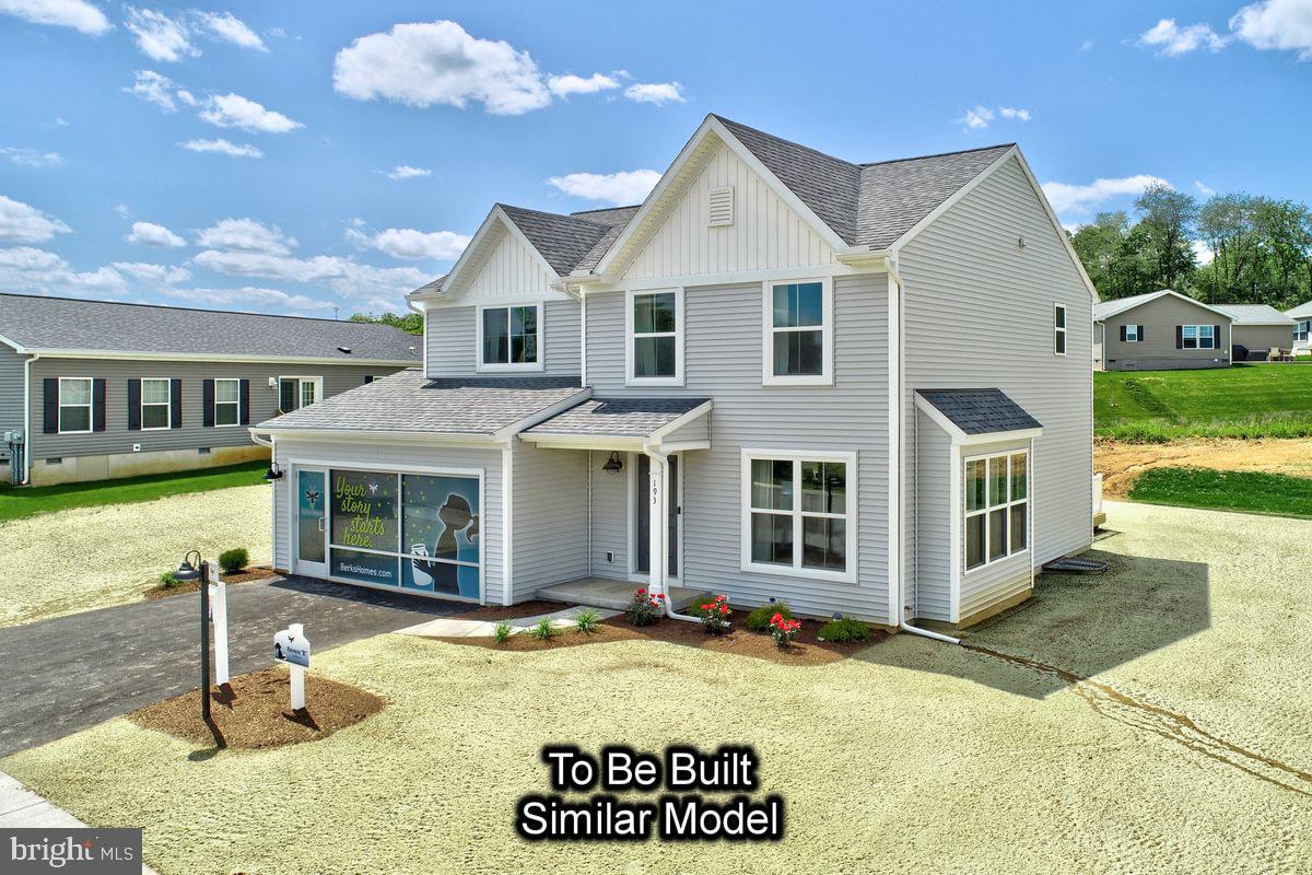 Revere Plan At Logan Meadows Property Photo 2