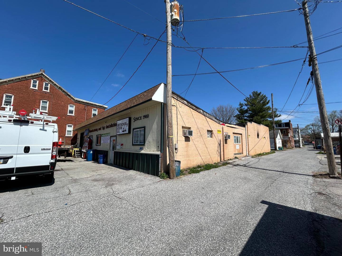 29 Overbrook Ave Property Photo 4