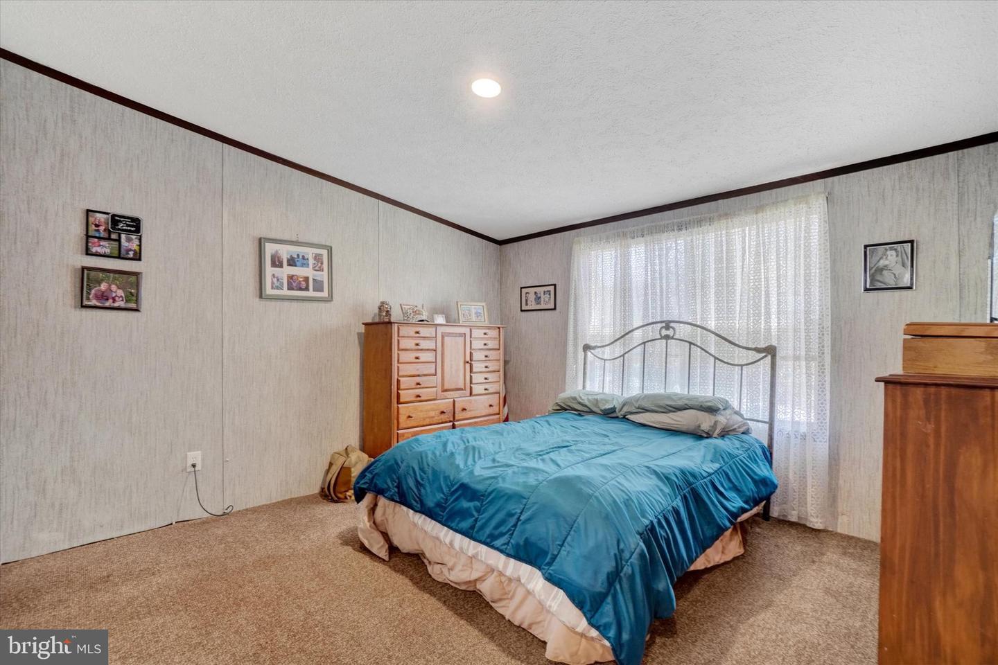 10682 Enfield Rd Property Photo 11