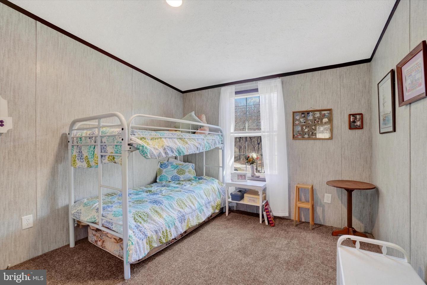 10682 Enfield Rd Property Photo 15