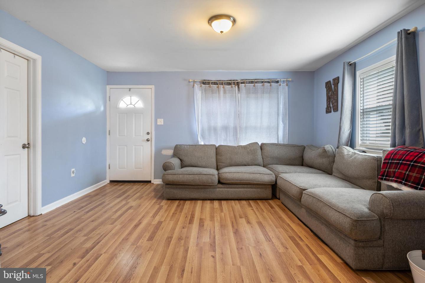 232 N Main St Property Photo 7