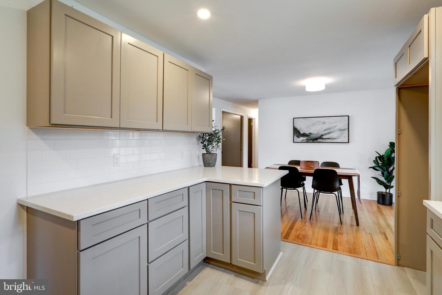 4655 Darlington Rd Property Photo 15