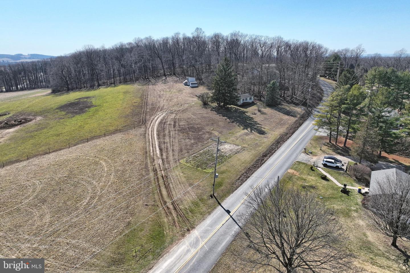 2237 Ridge Rd Property Photo 1