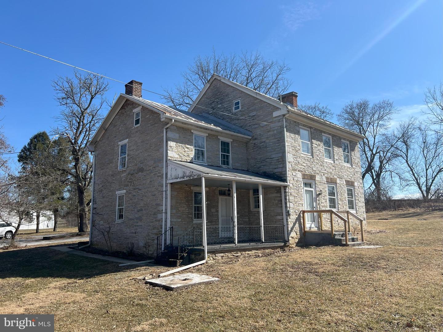 1079 Limekiln Rd Property Photo 2