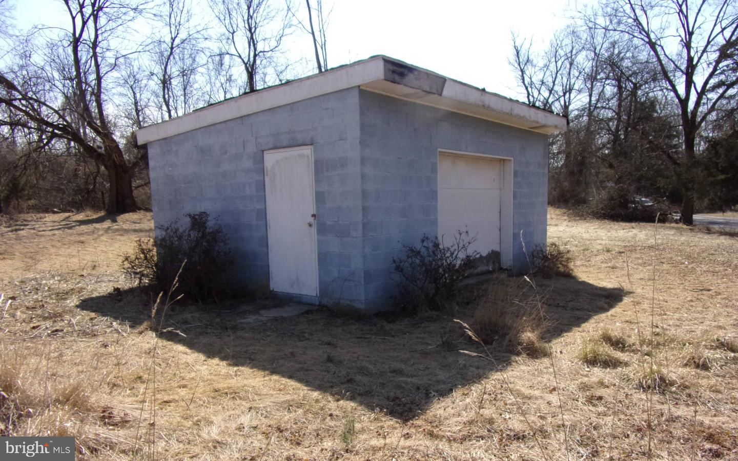 1079 Limekiln Rd Property Photo 30