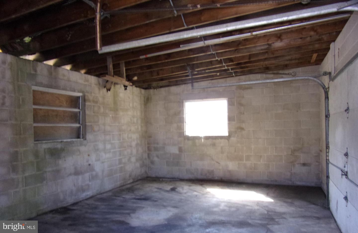 1079 Limekiln Rd Property Photo 32