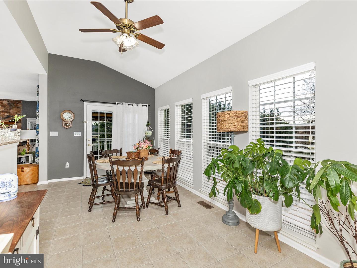 6 Saint Rene Ln Property Photo 17