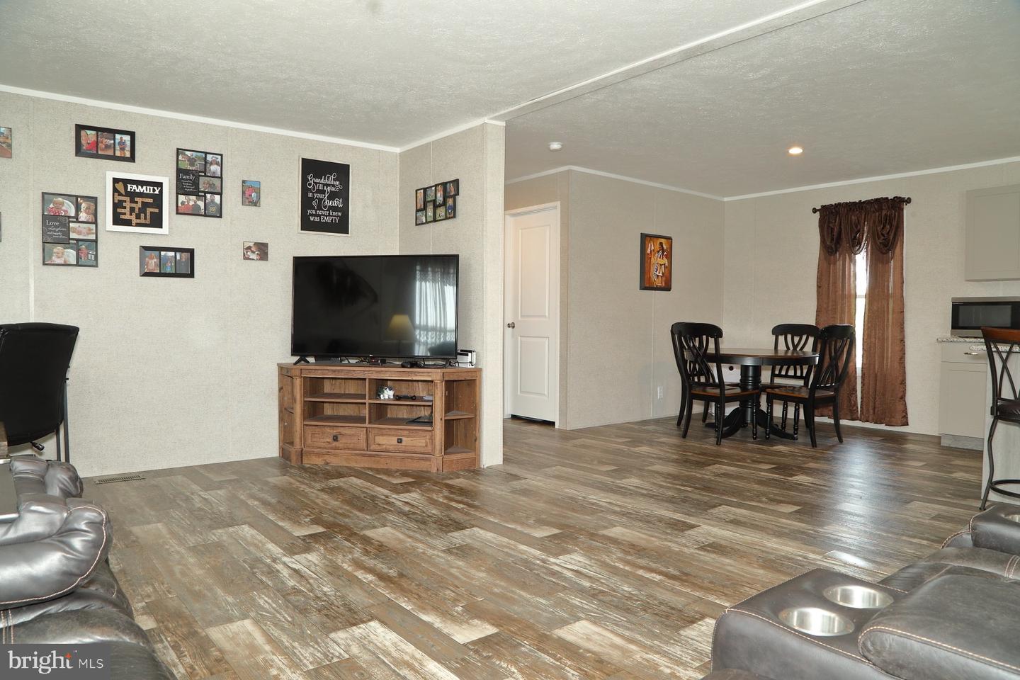3531 Emig School Rd Property Photo 17