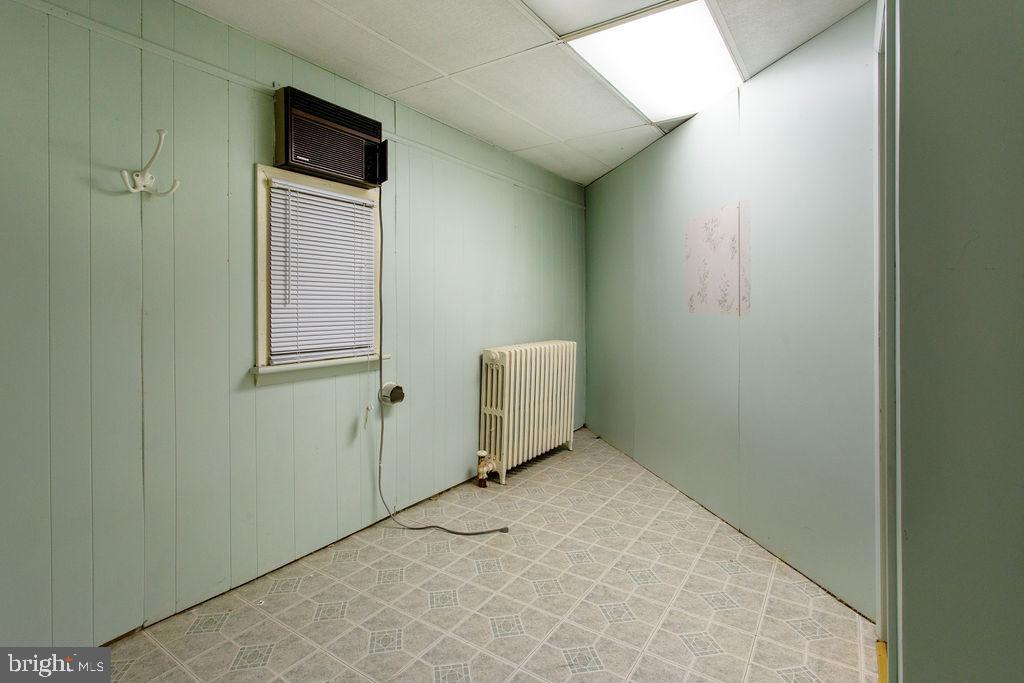 144 W Main St Property Photo 25