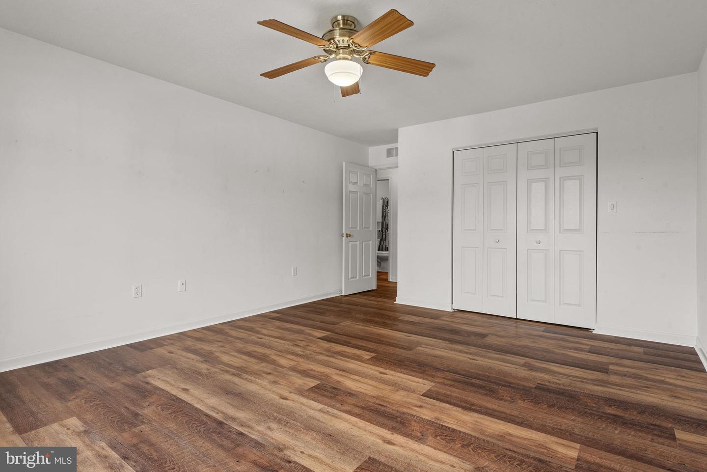 6823 Seneca Ridge Dr Property Photo 18