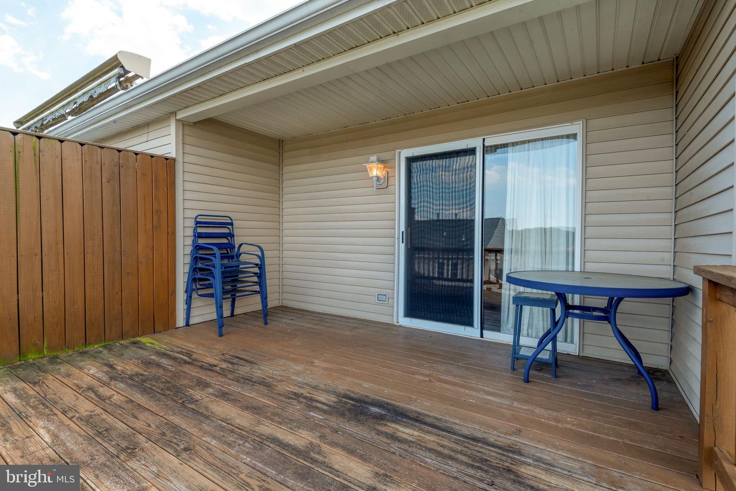 6823 Seneca Ridge Dr Property Photo 29
