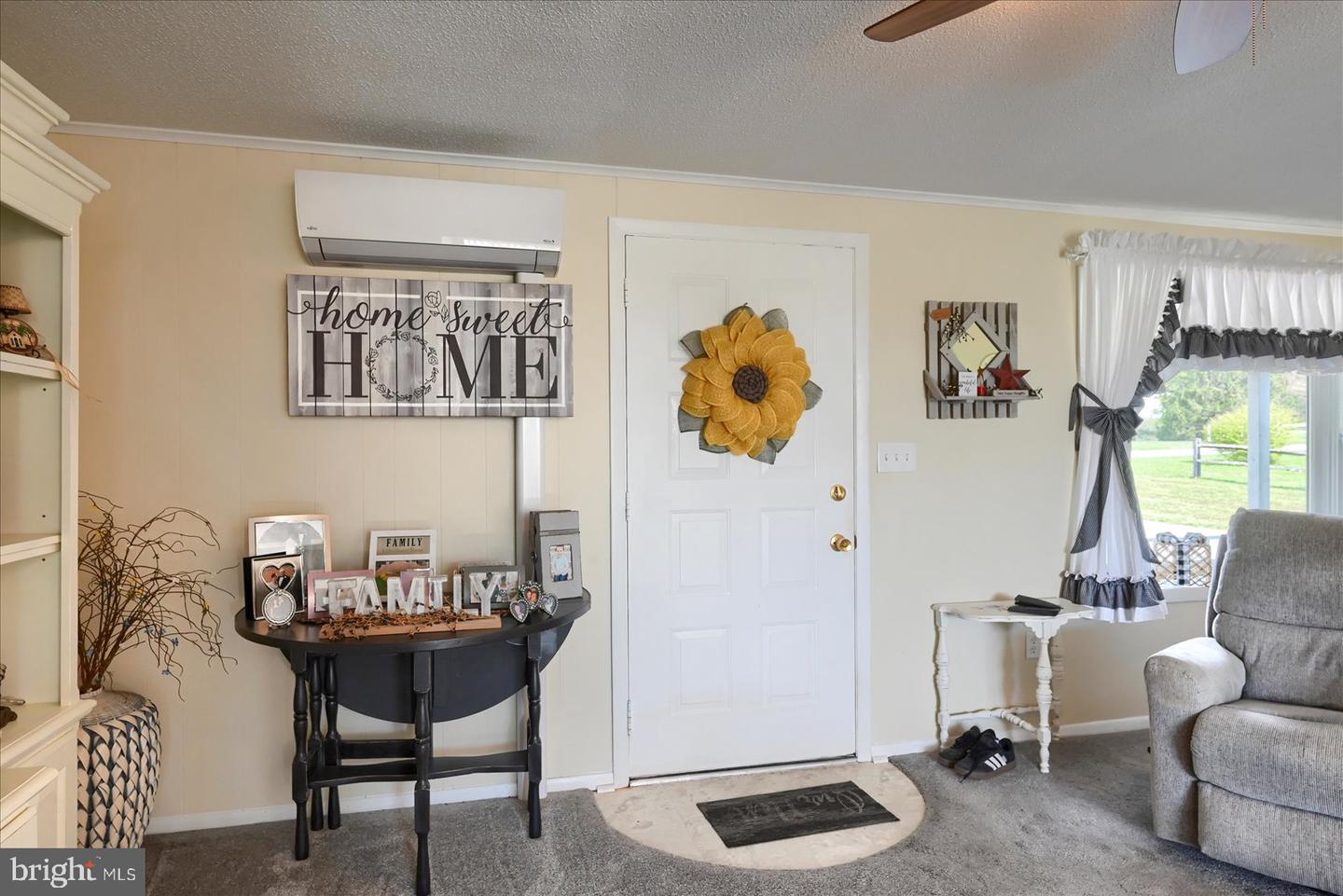 799 Menges Mills Rd Property Photo 3