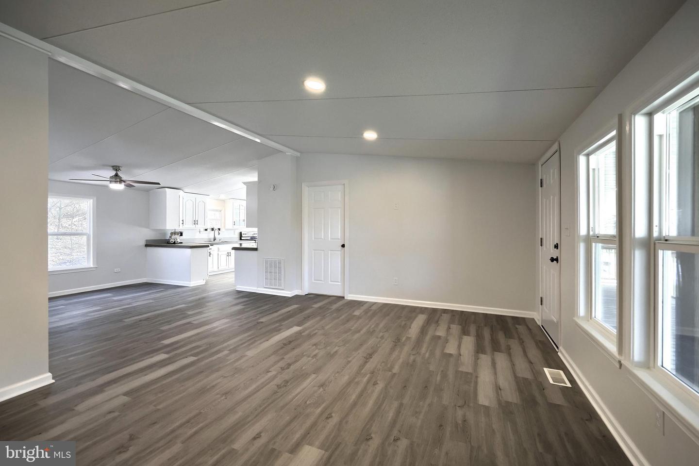 1320 Erney Rd Property Photo 16