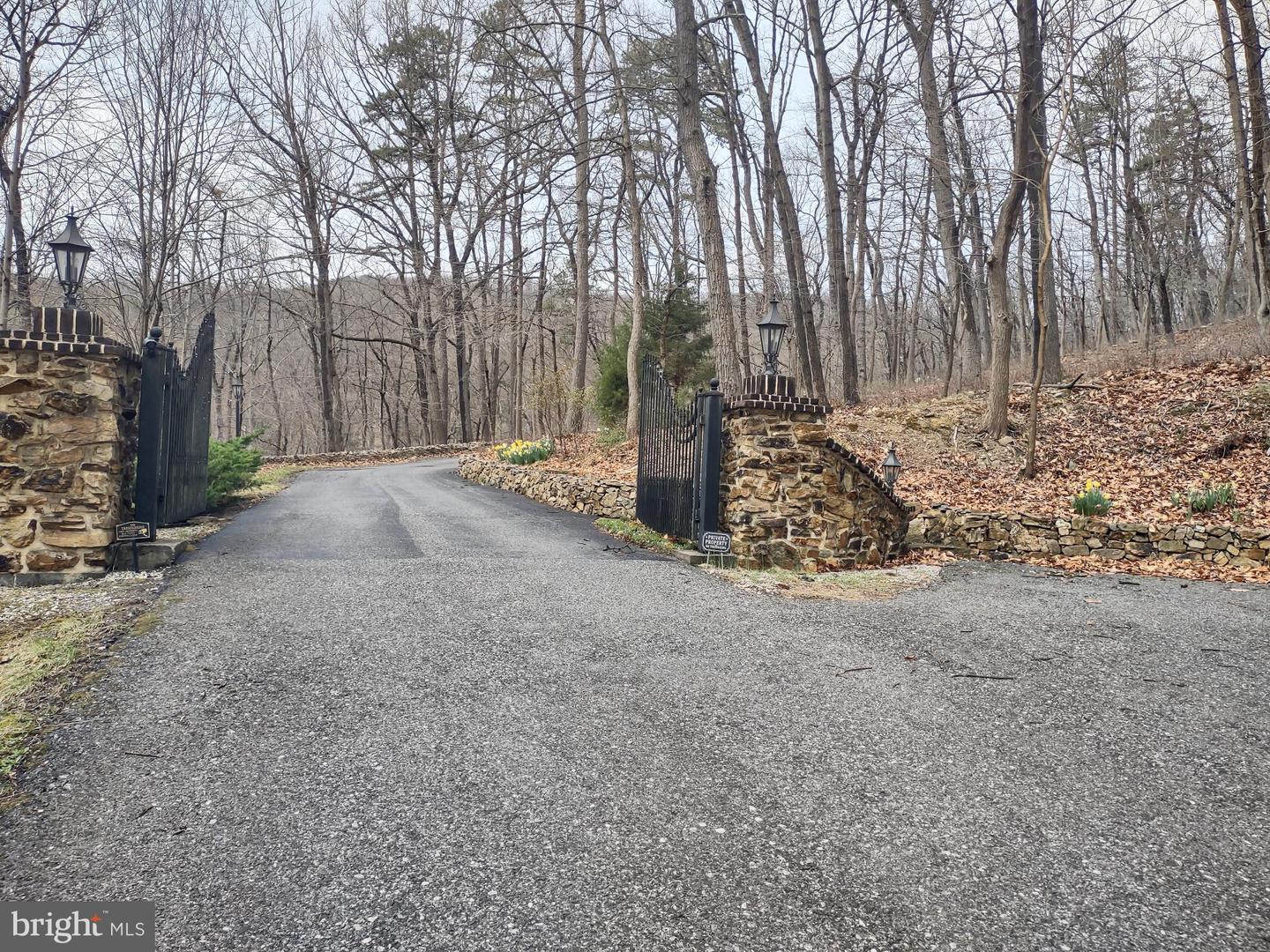 Lot Cold Springs Rd Property Photo 1