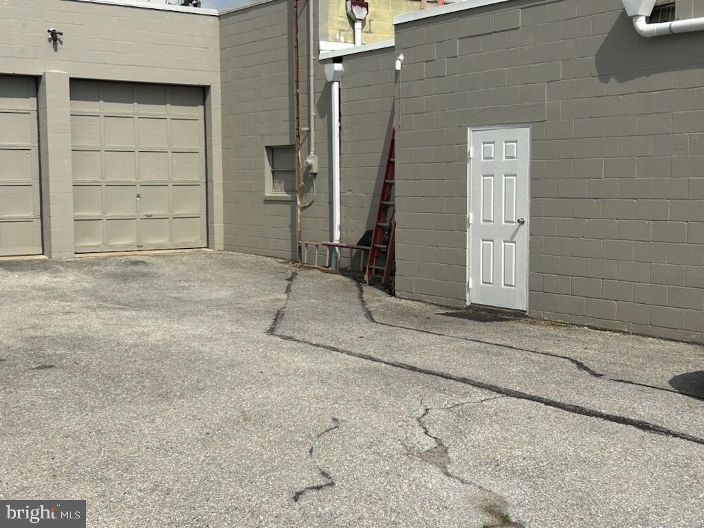 134 Baltimore St #rear Property Photo 8