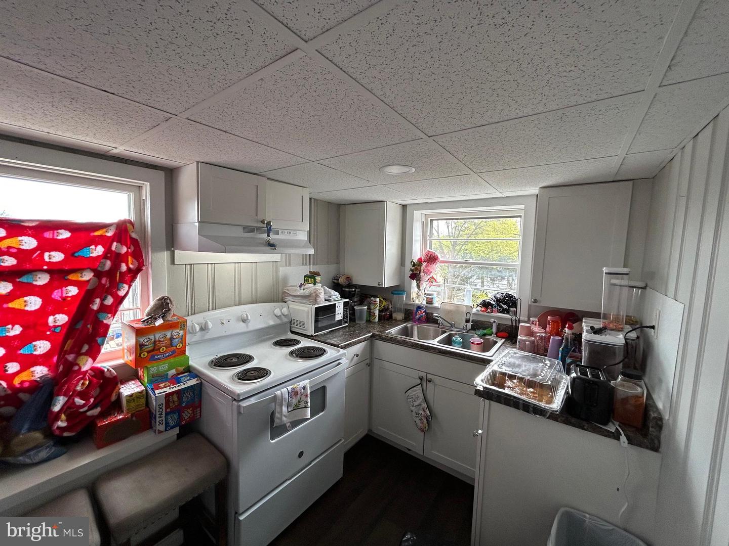 919 S Queen St Property Photo 26