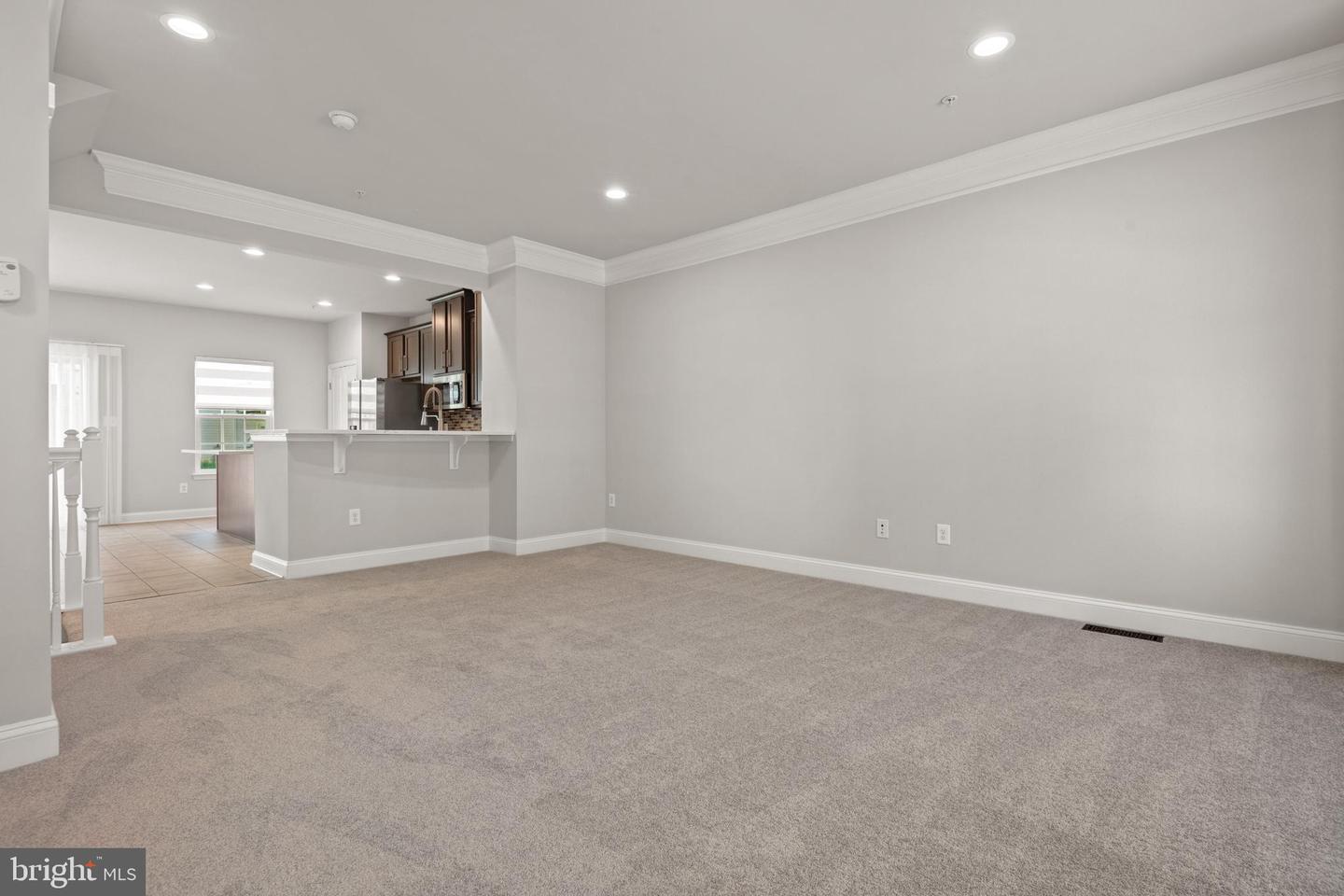 1272 Elderslie Ln #92 Property Photo 16