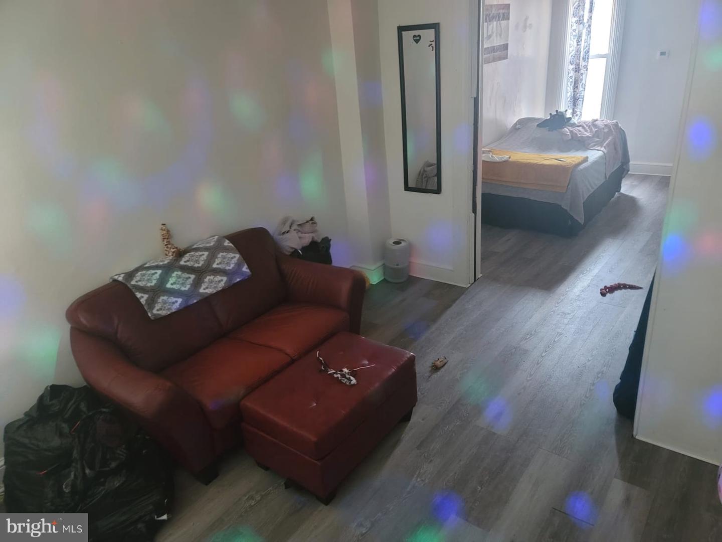 819 Linden Ave Property Photo 3