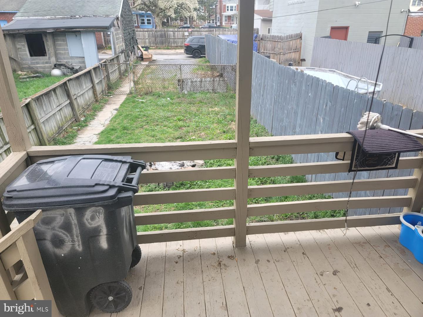 819 Linden Ave Property Photo 10