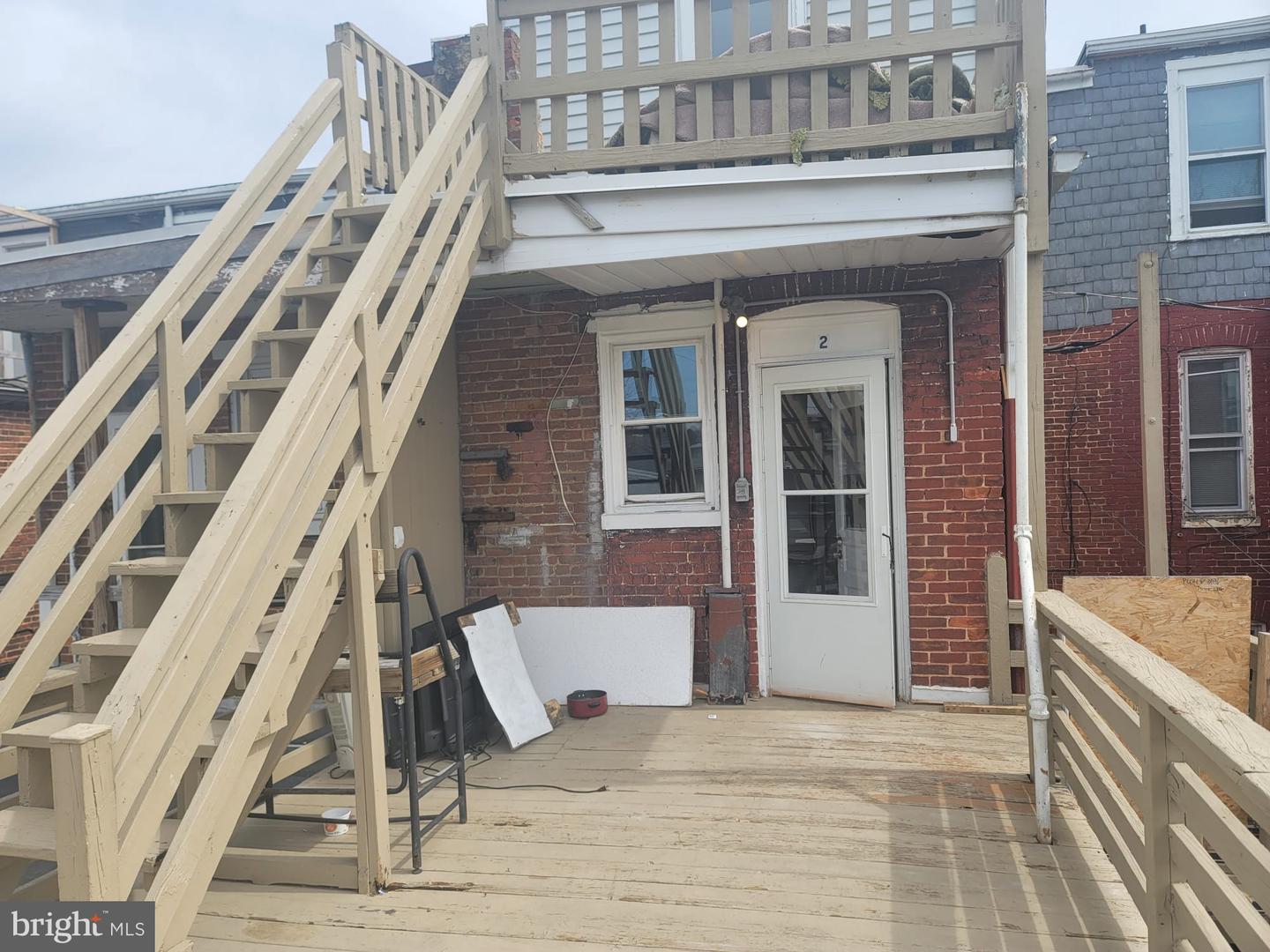 819 Linden Ave Property Photo 18