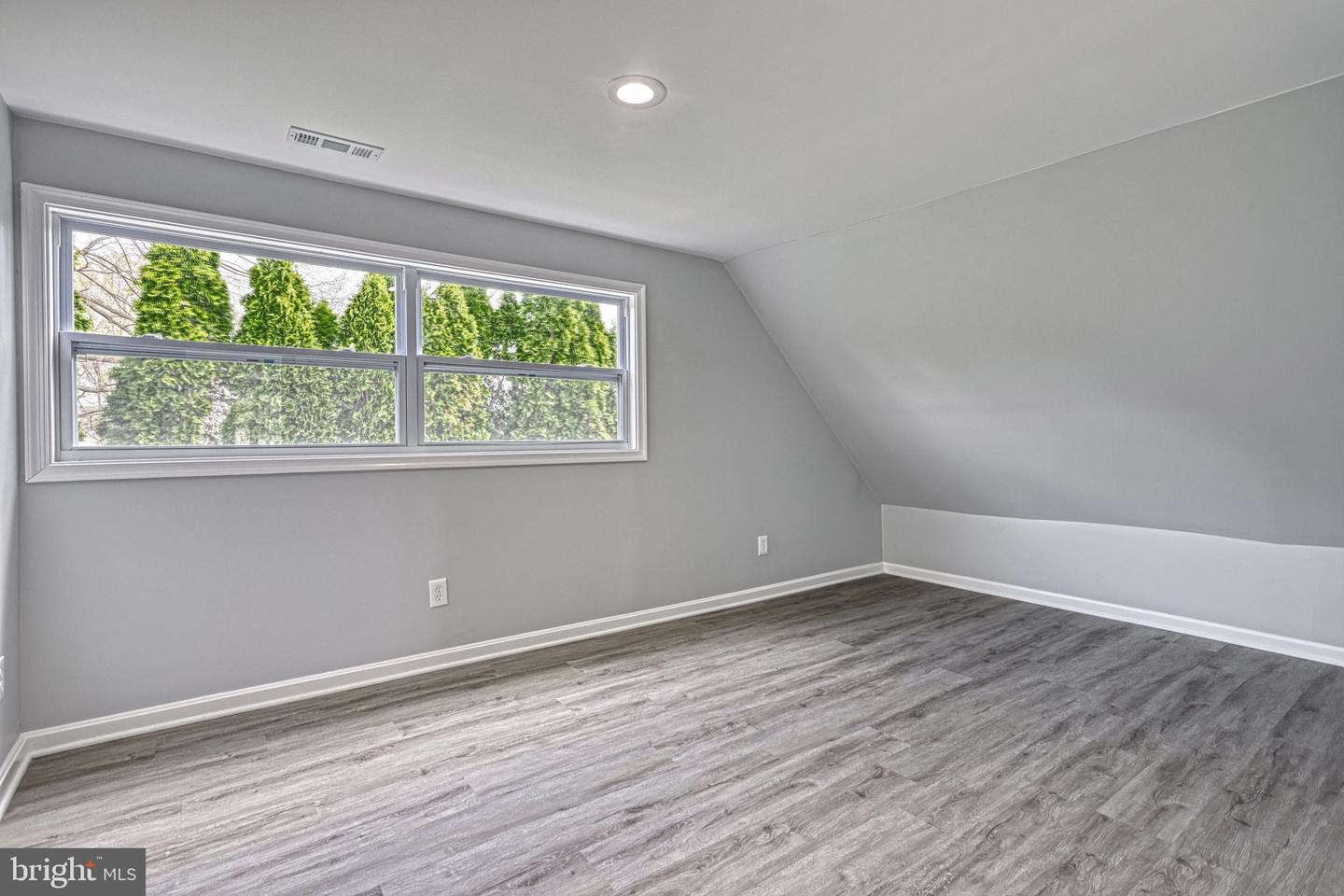 451 Moul Ave Property Photo 51
