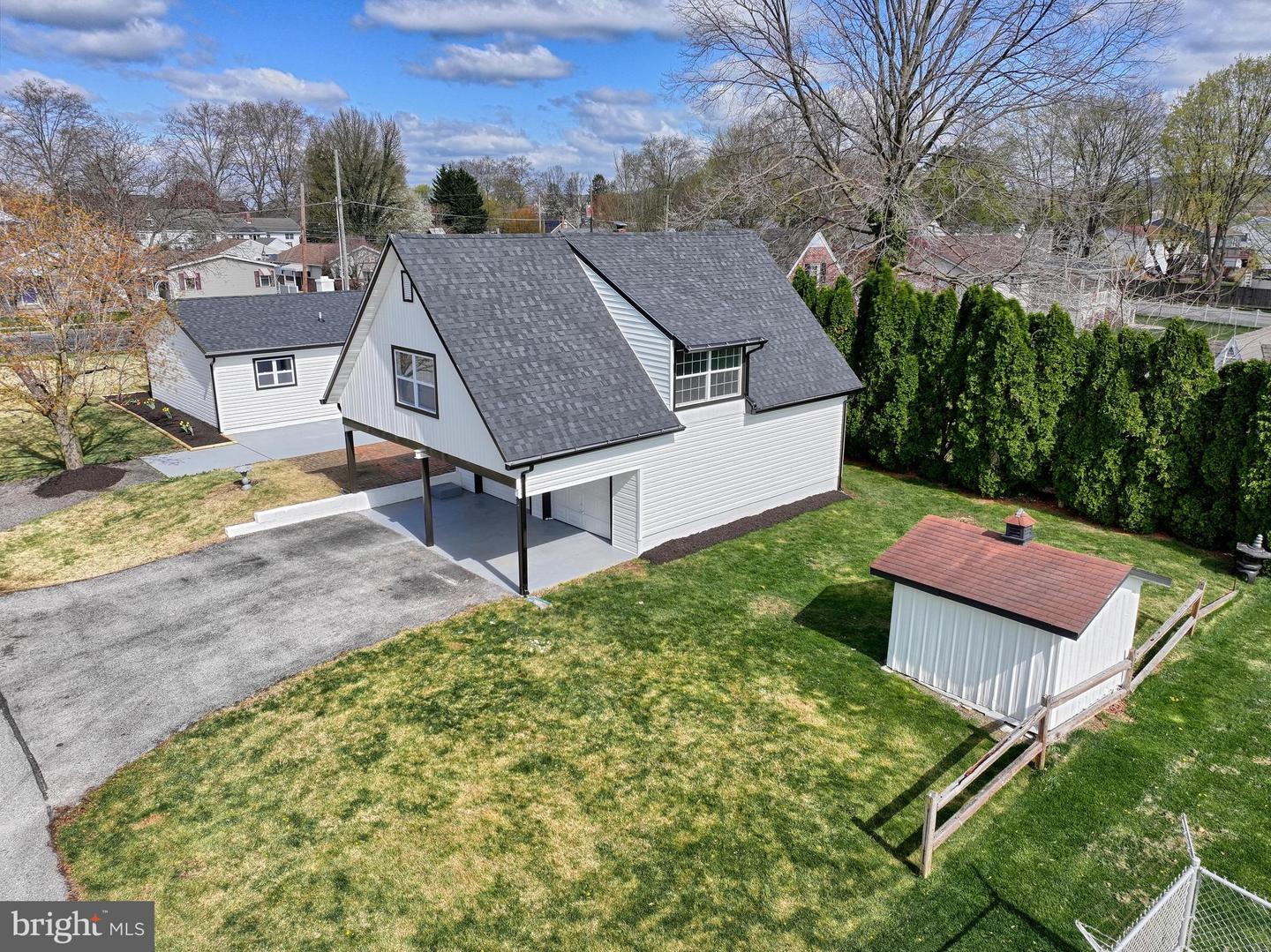 451 Moul Ave Property Photo 78