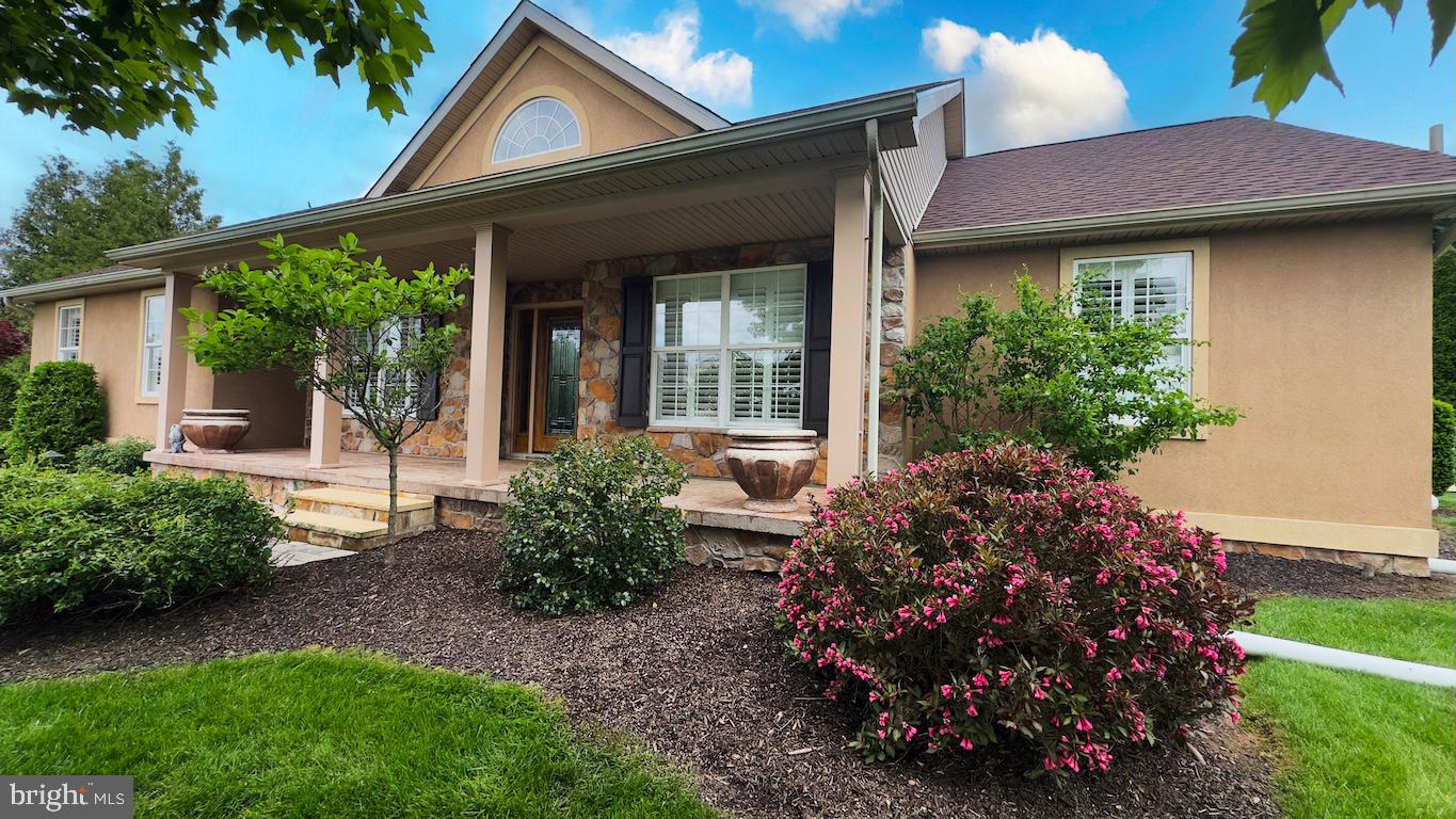 1222 Brian Ln Property Photo 2