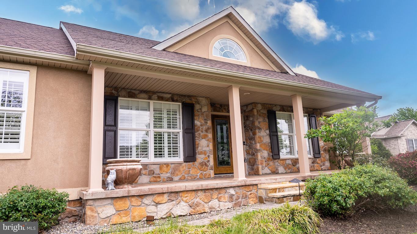 1222 Brian Ln Property Photo 5