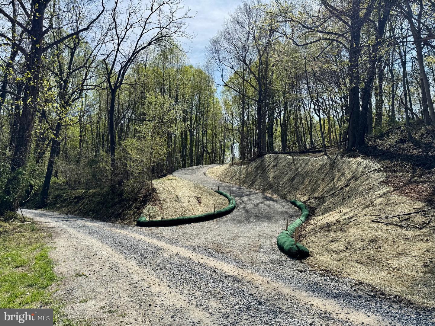 3841 SHAWS SCHOOL RD