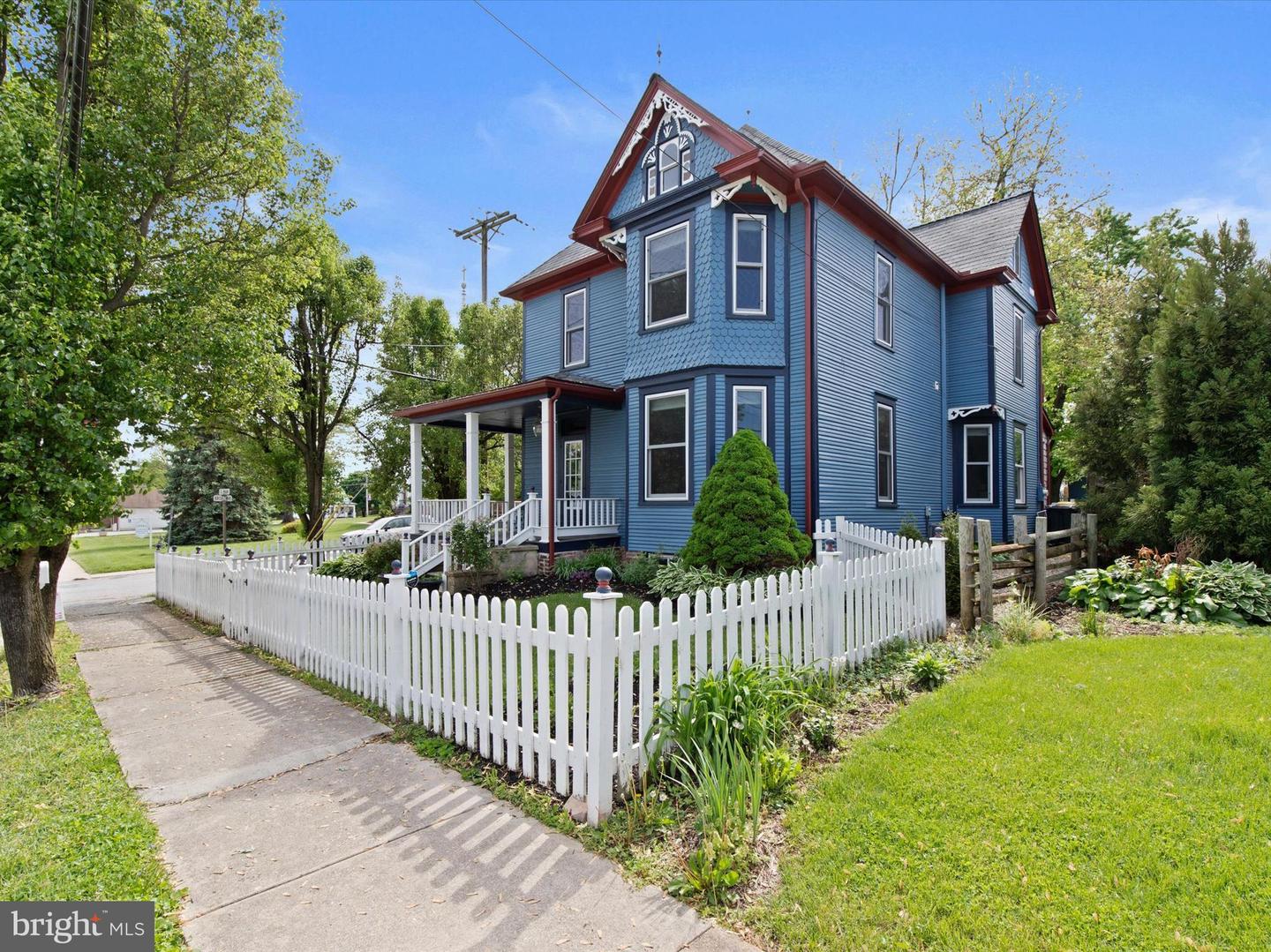 24 S Main St Property Photo