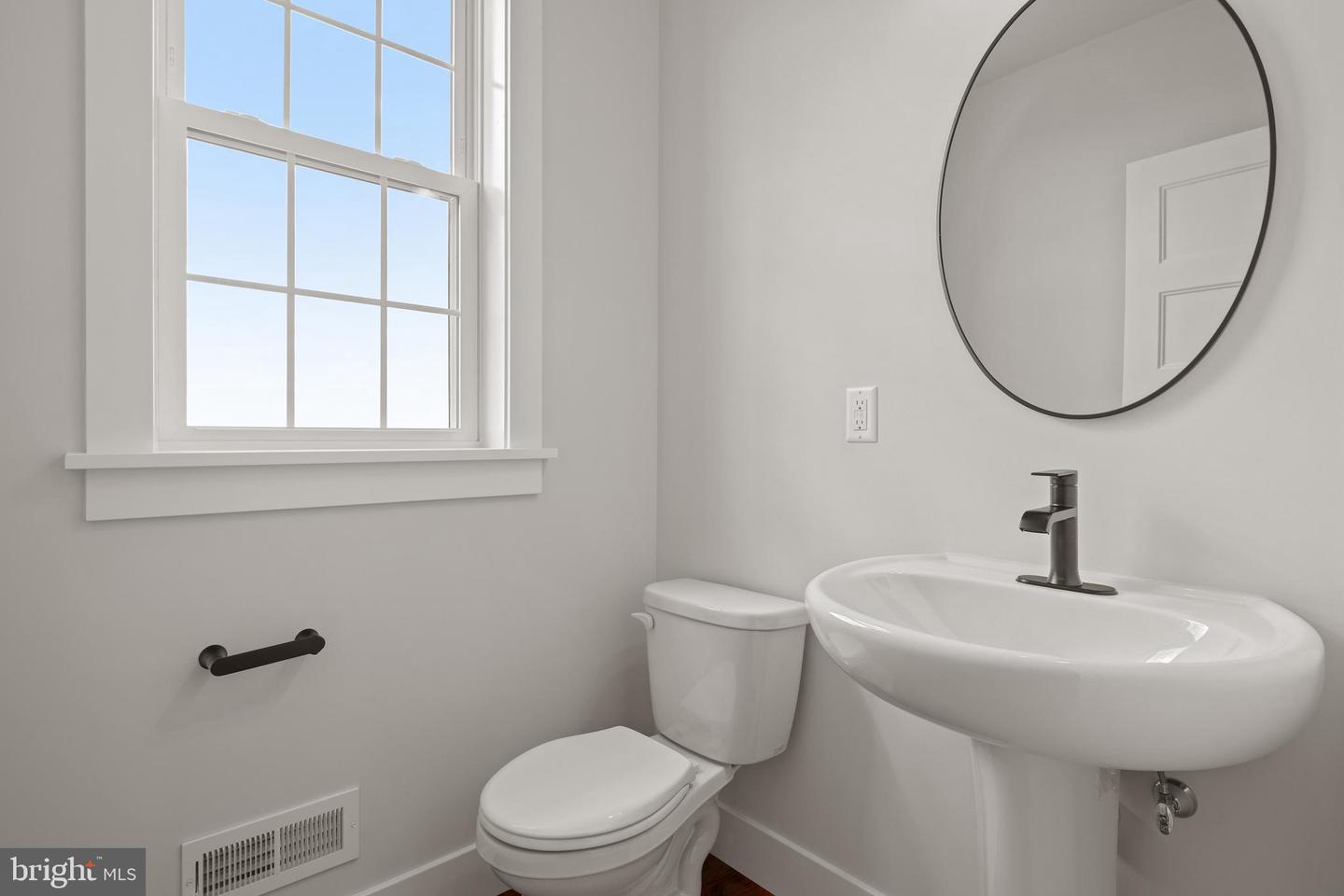 502 Winding Way #bailey Model Property Photo 23