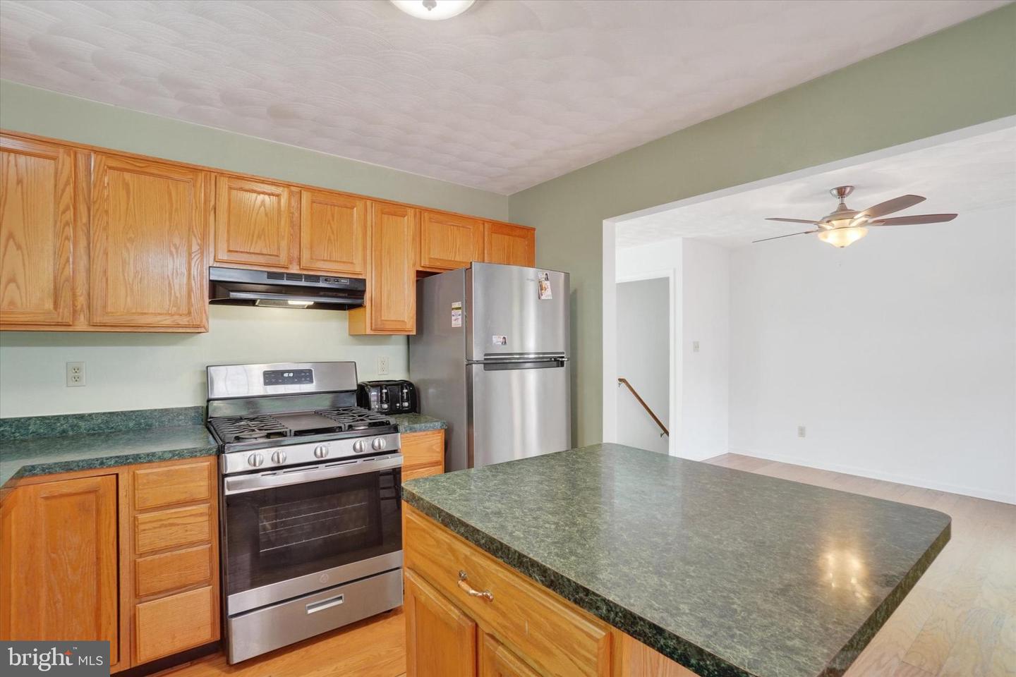 171 Berkshire Ln Property Photo 13