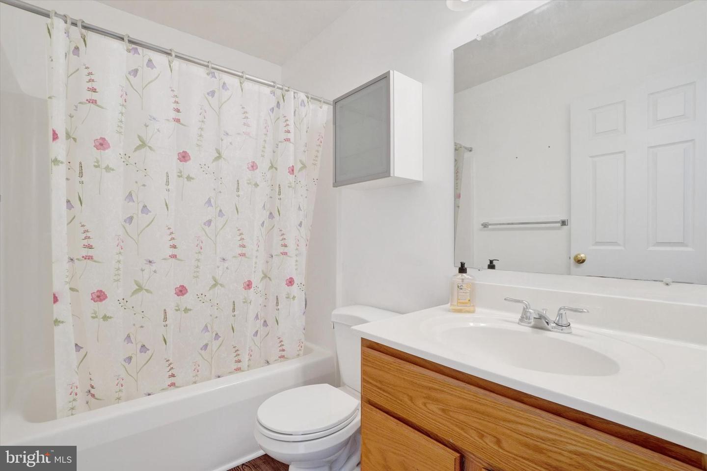 171 Berkshire Ln Property Photo 30