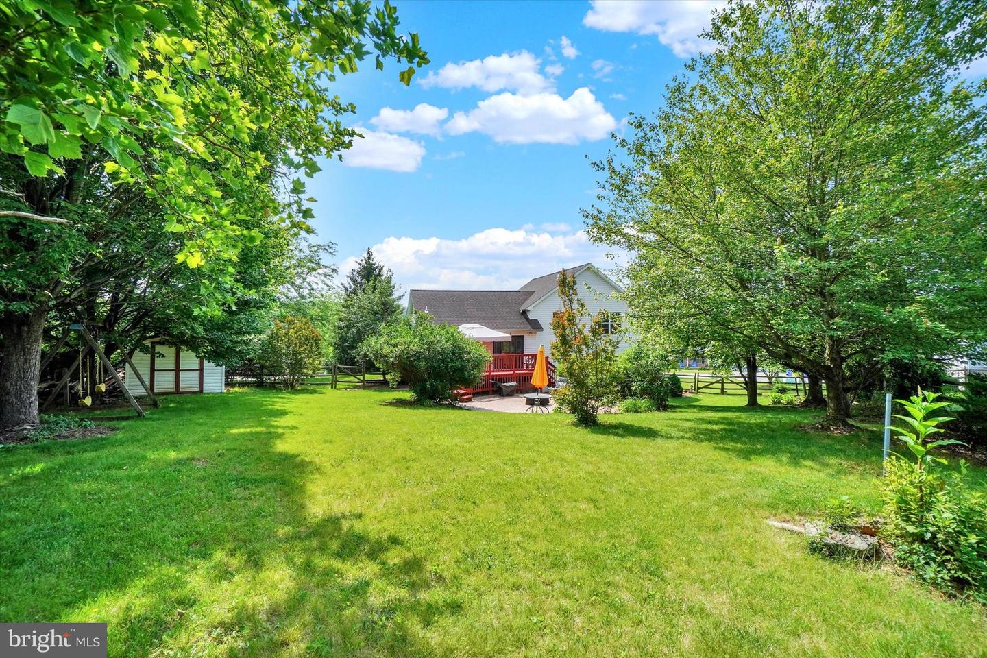 171 Berkshire Ln Property Photo 34