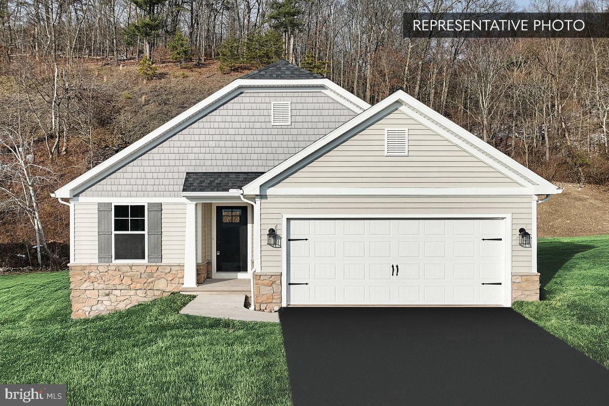 Sugar Maple Plan At Hills At Valley View Property Photo 1