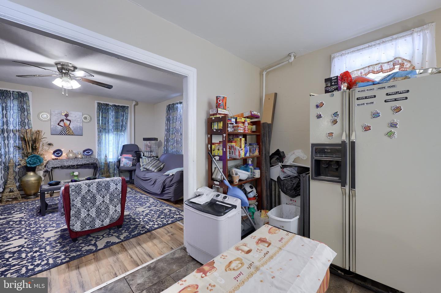 1516 S George St Property Photo 15