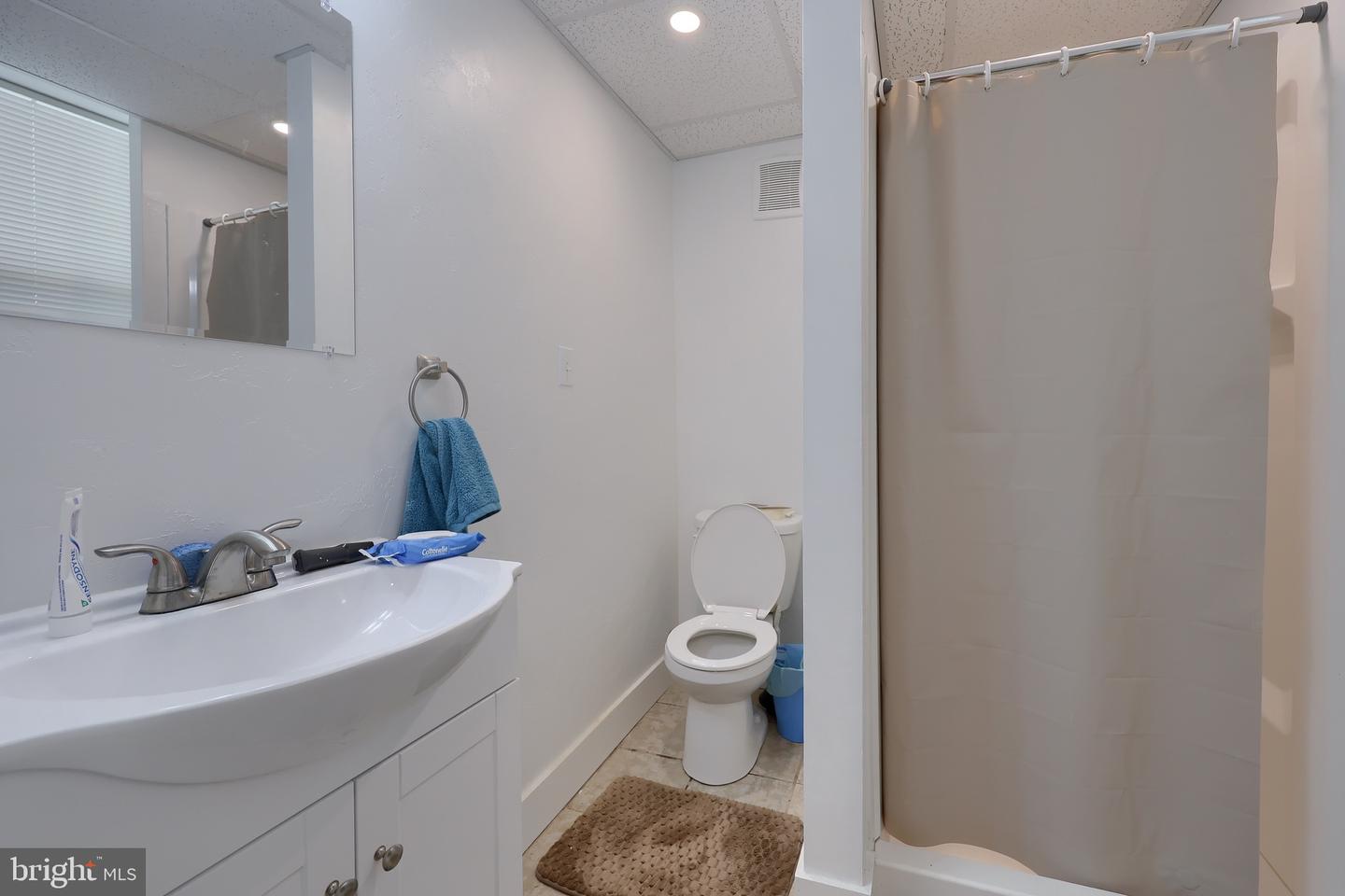 1516 S George St Property Photo 24