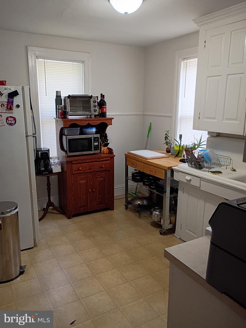 1516 S George St Property Photo 26