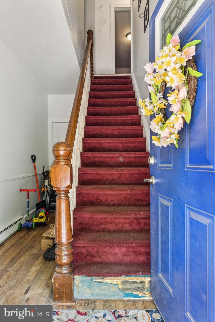 74 S Main St Property Photo 9