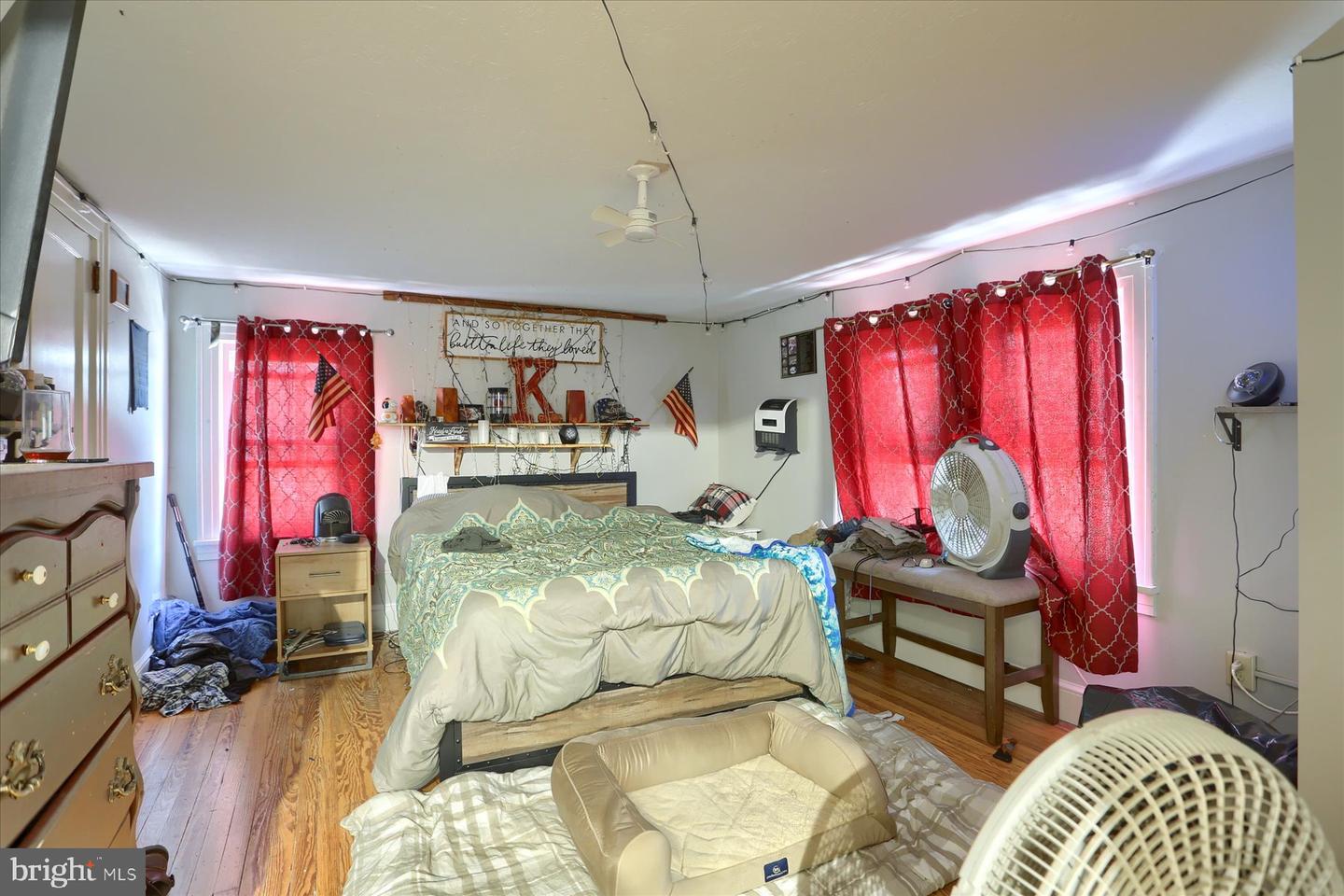 4160 W Market St Property Photo 20