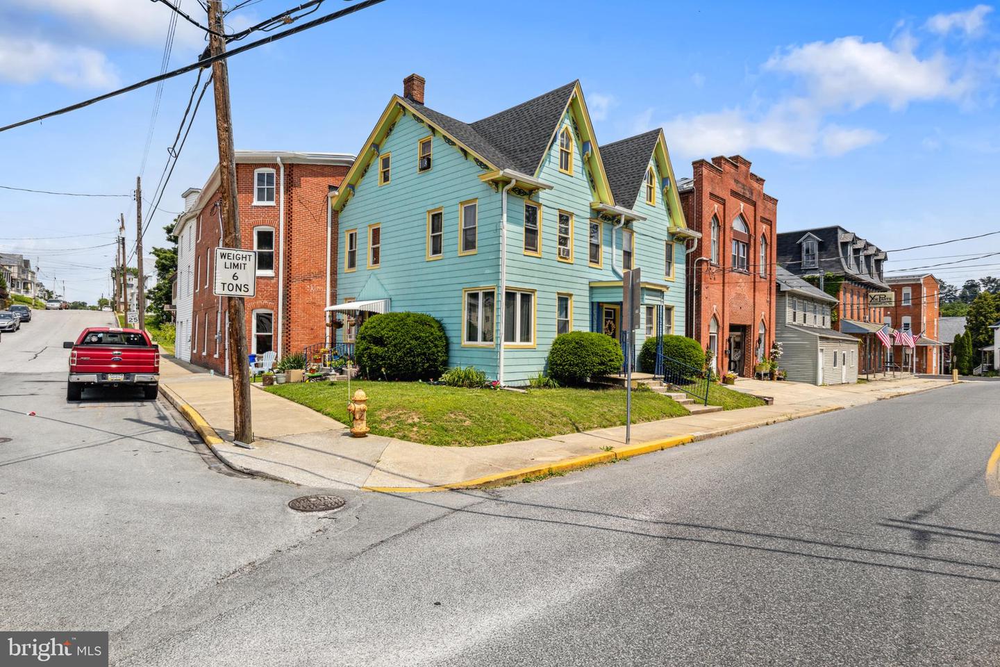 74 S Main St #res Property Photo 2