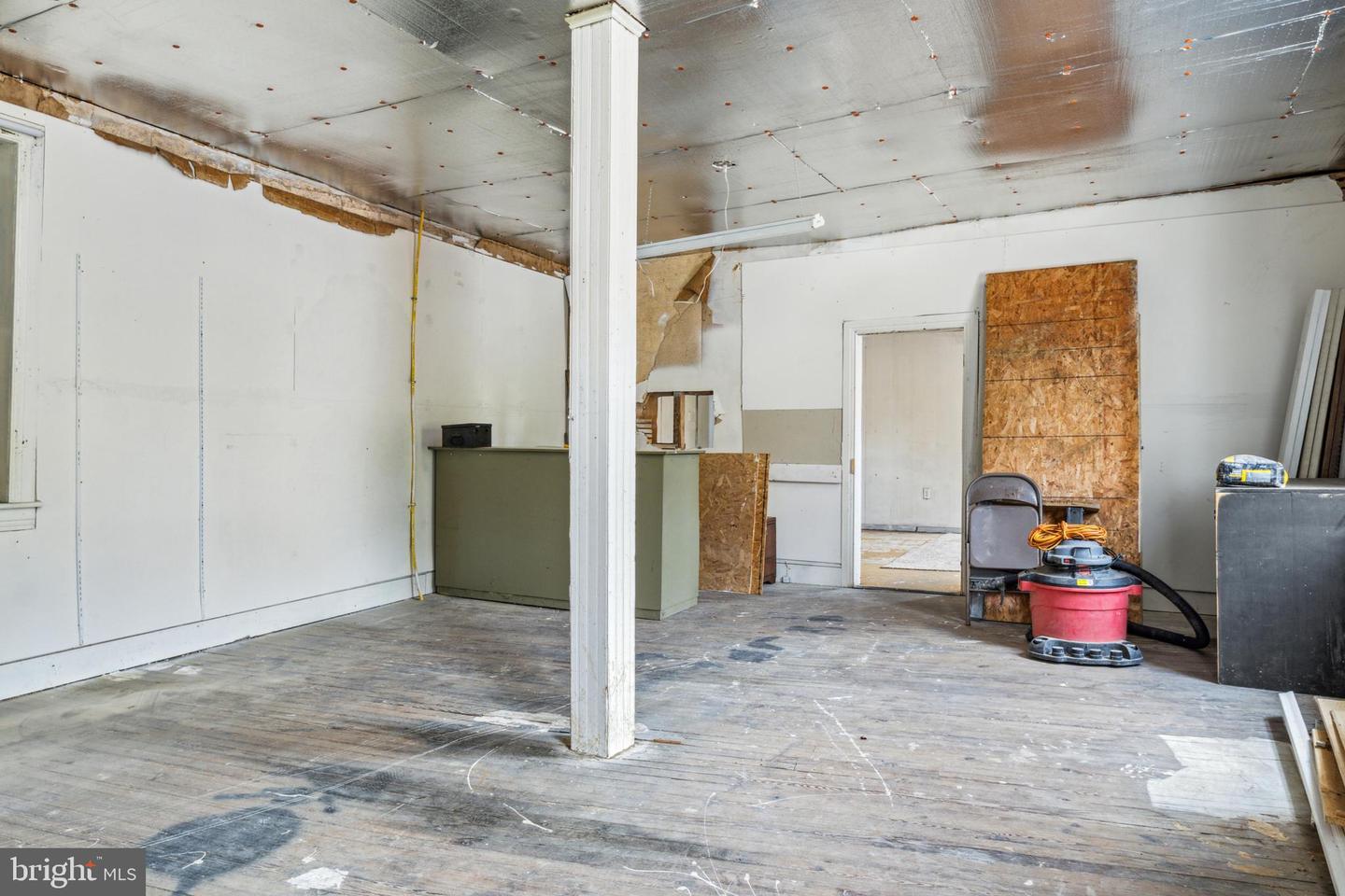 74 S Main St #res Property Photo 26