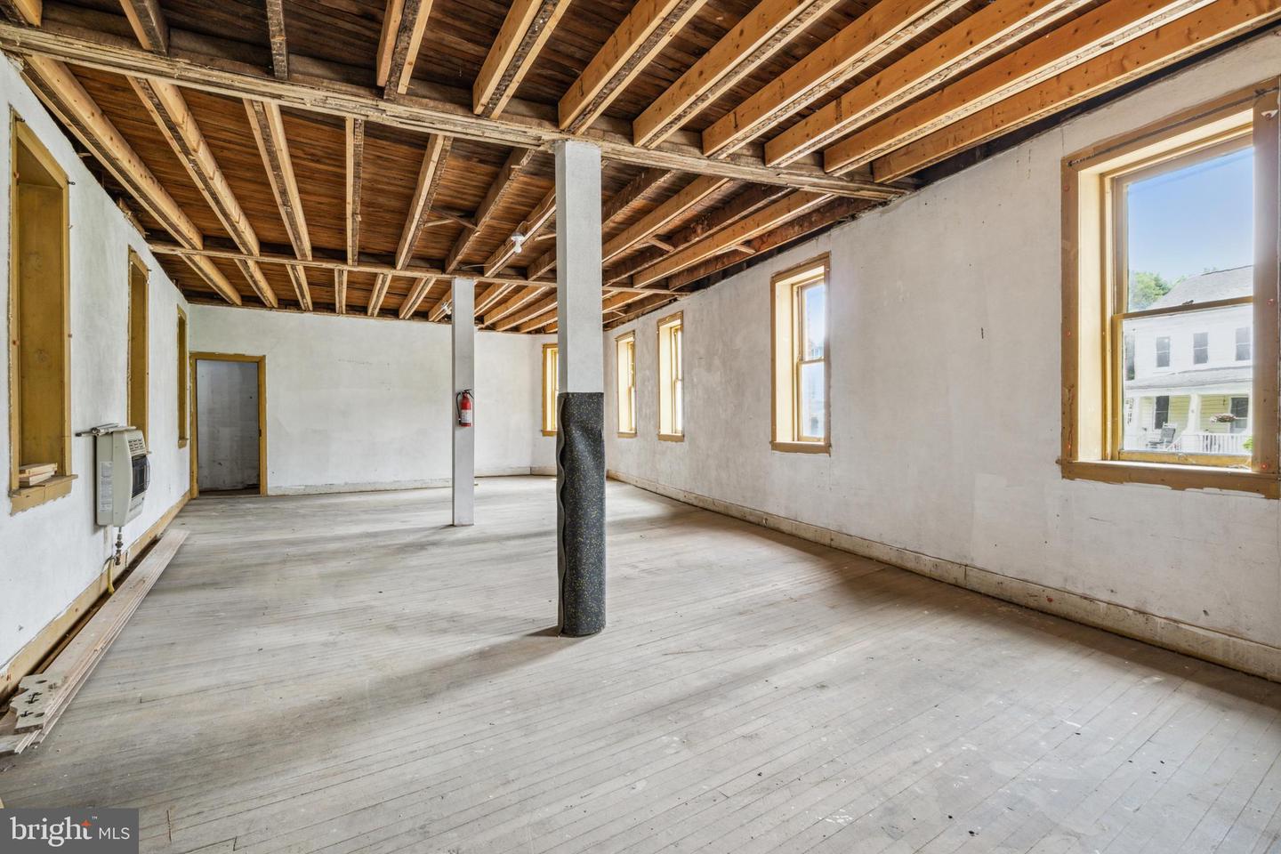 74 S Main St #res Property Photo 35