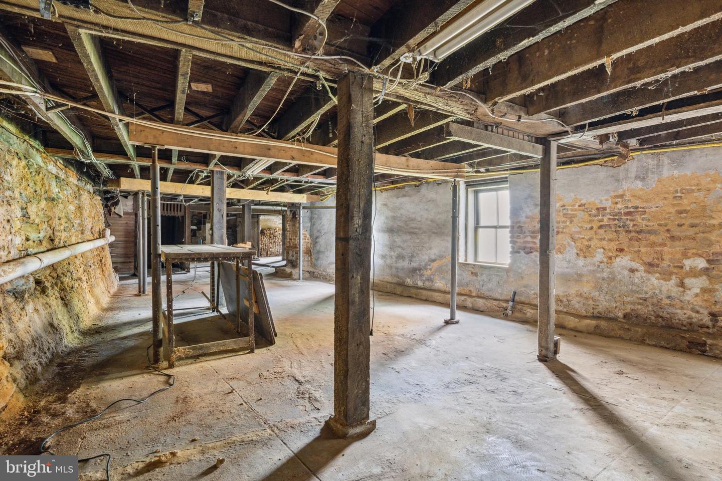 74 S Main St #res Property Photo 43