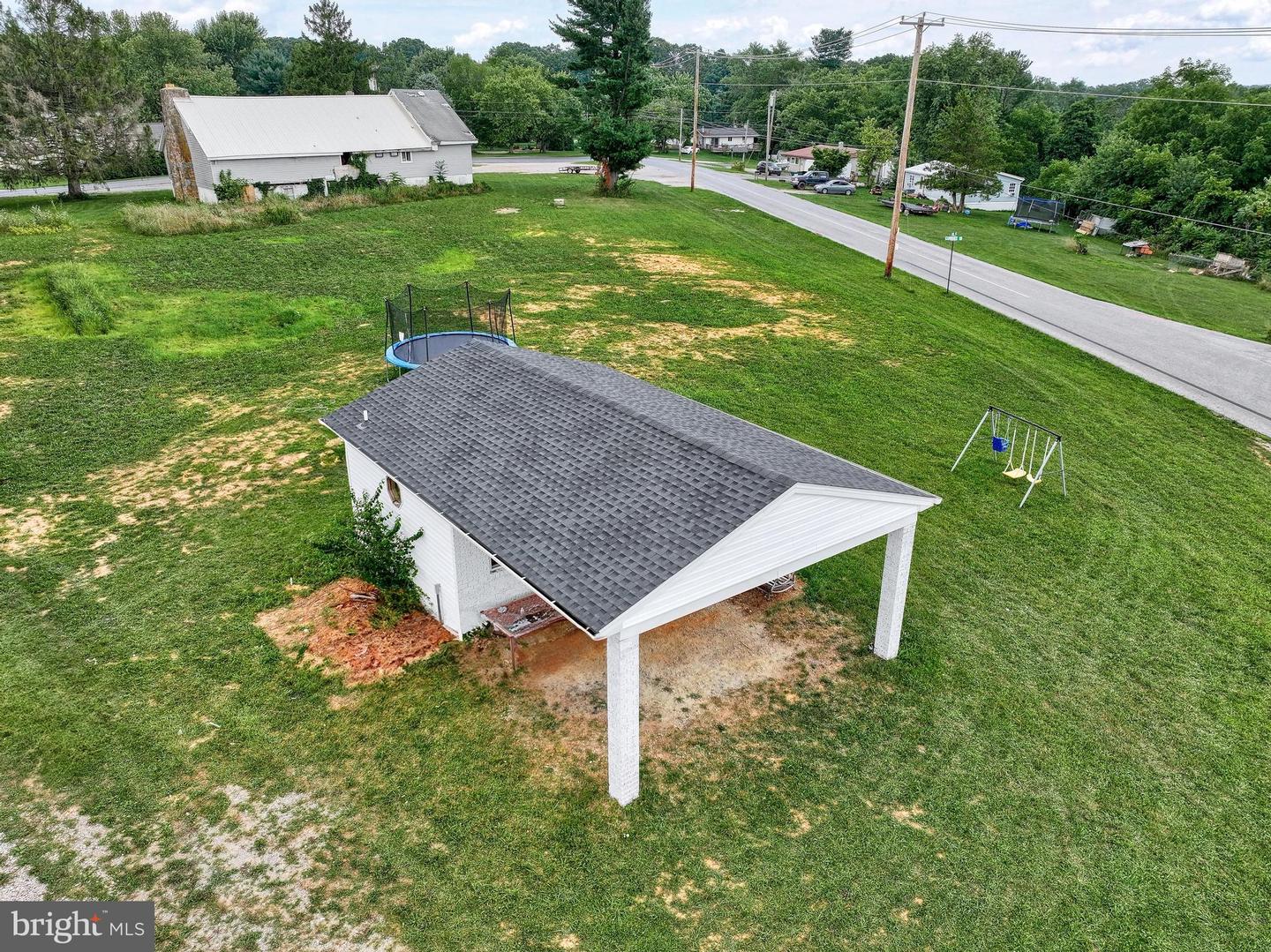 517 Aubel Rd Property Photo 21