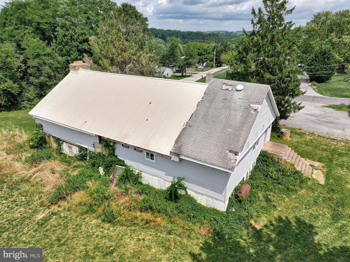 517 Aubel Rd Property Photo 41