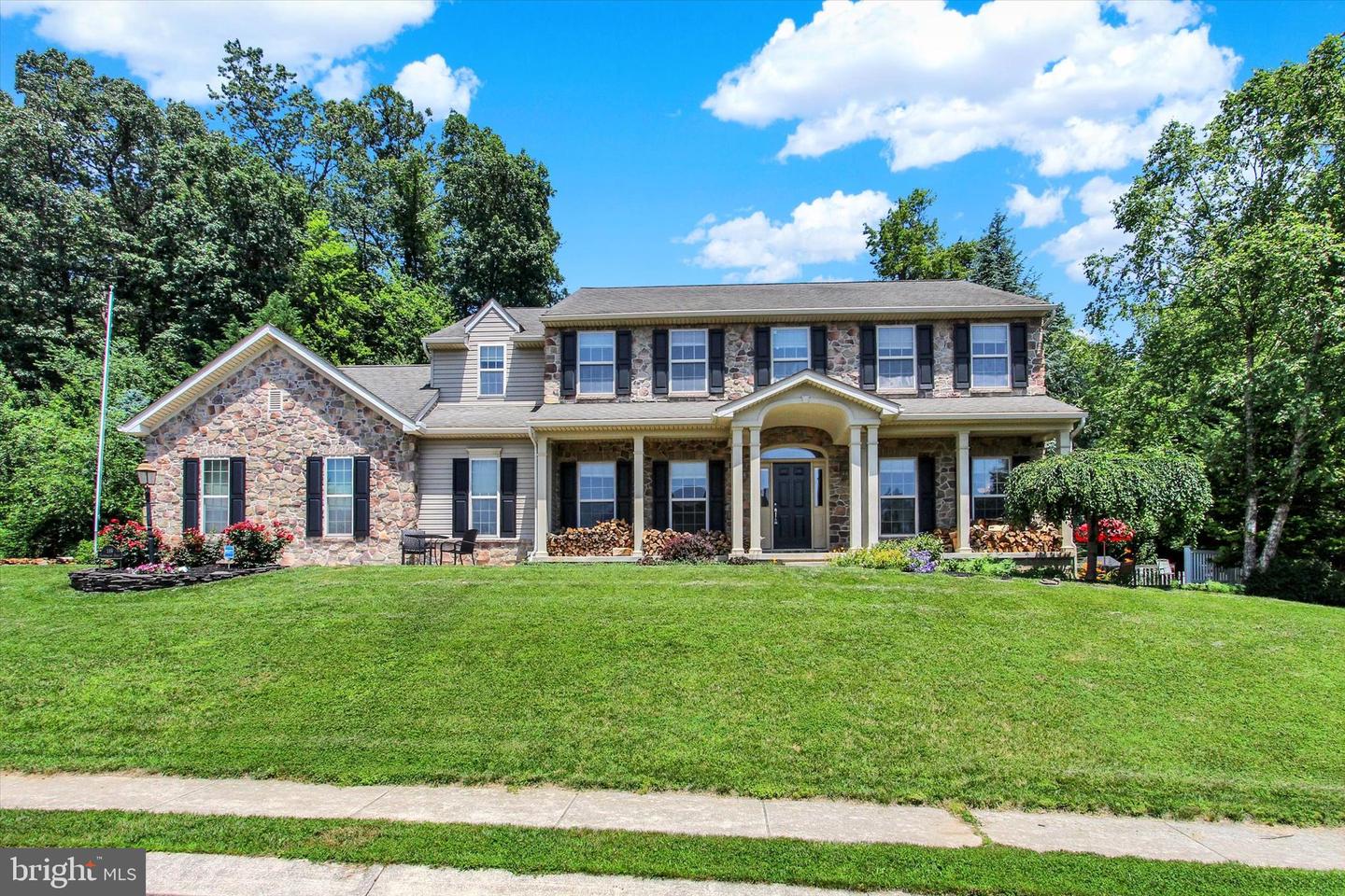 119 FARMINGTON DR