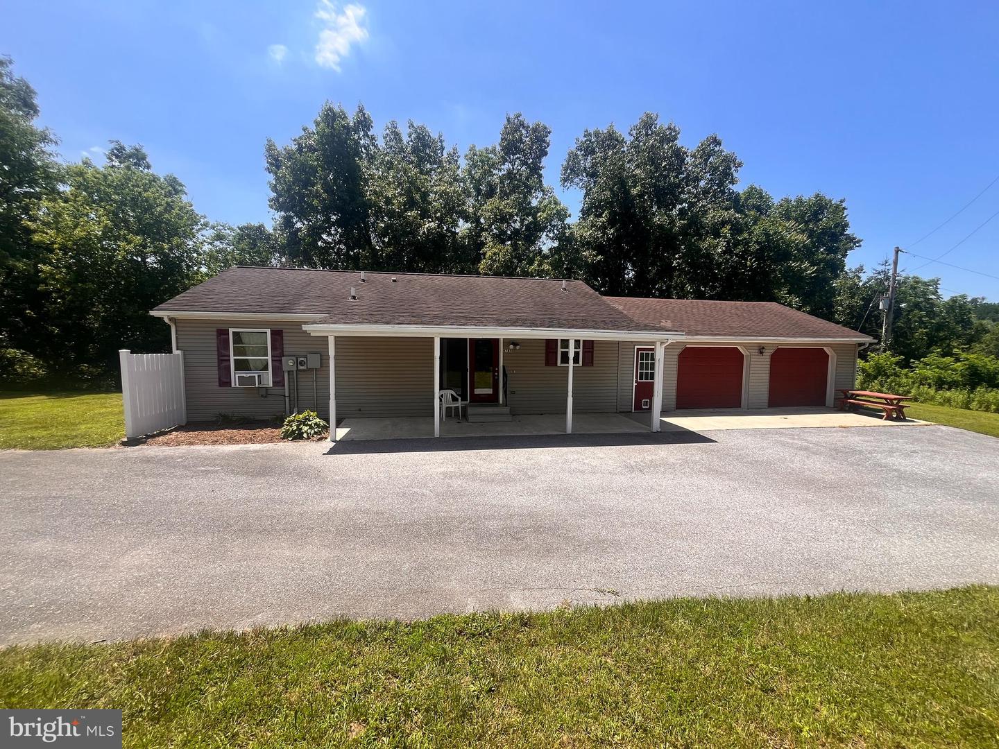 4785 Baer Valley Property Photo 1